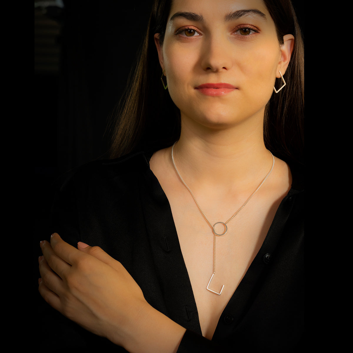 Colier Square-Circle