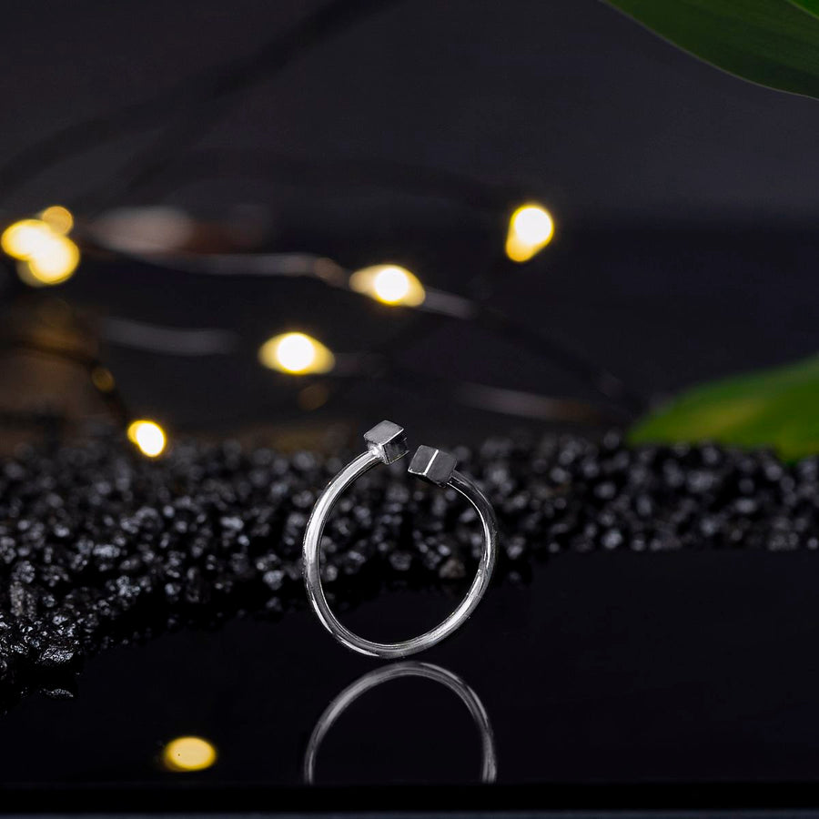 inel minimalist argint cuburi contemoran